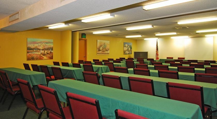 Ramada Tucson East 호텔 외부 사진