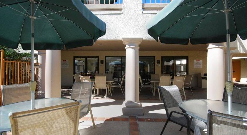 Ramada Tucson East 호텔 외부 사진